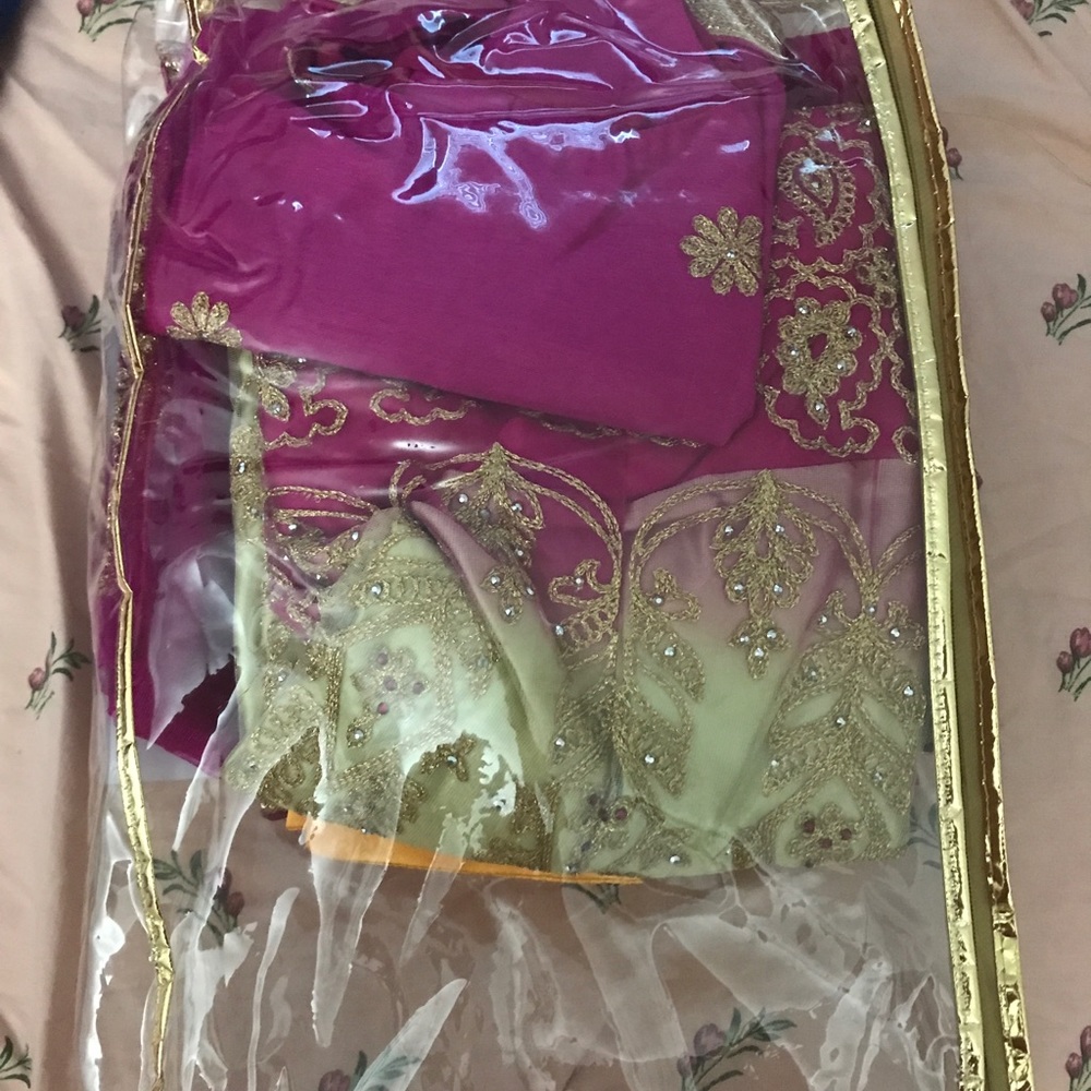 NEW DRESS